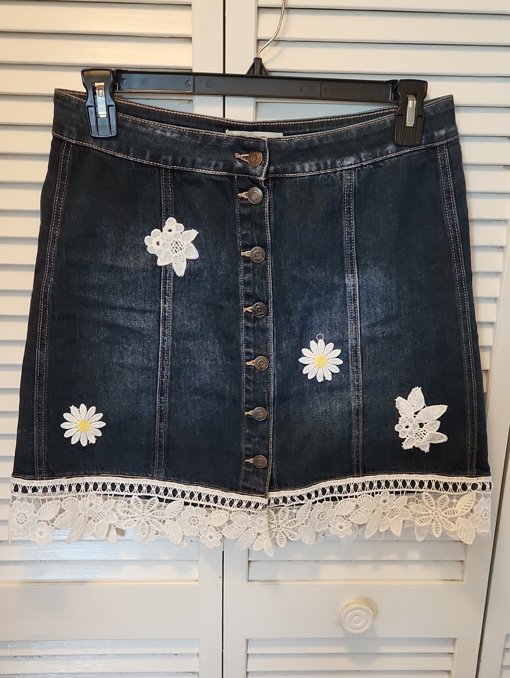 Mudd Dark Blue Denim Mini Skirt with White Lace & Floral Appliqués